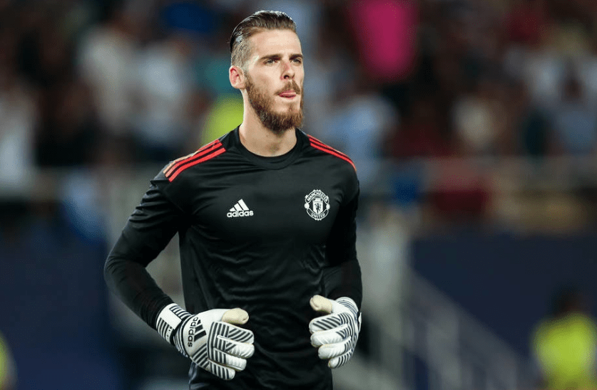 今夜突围战来临，尼斯围绕社区盾再遭质疑，话题不断，阵容厚度经受考验(暗区突围势力对抗要塞围攻)