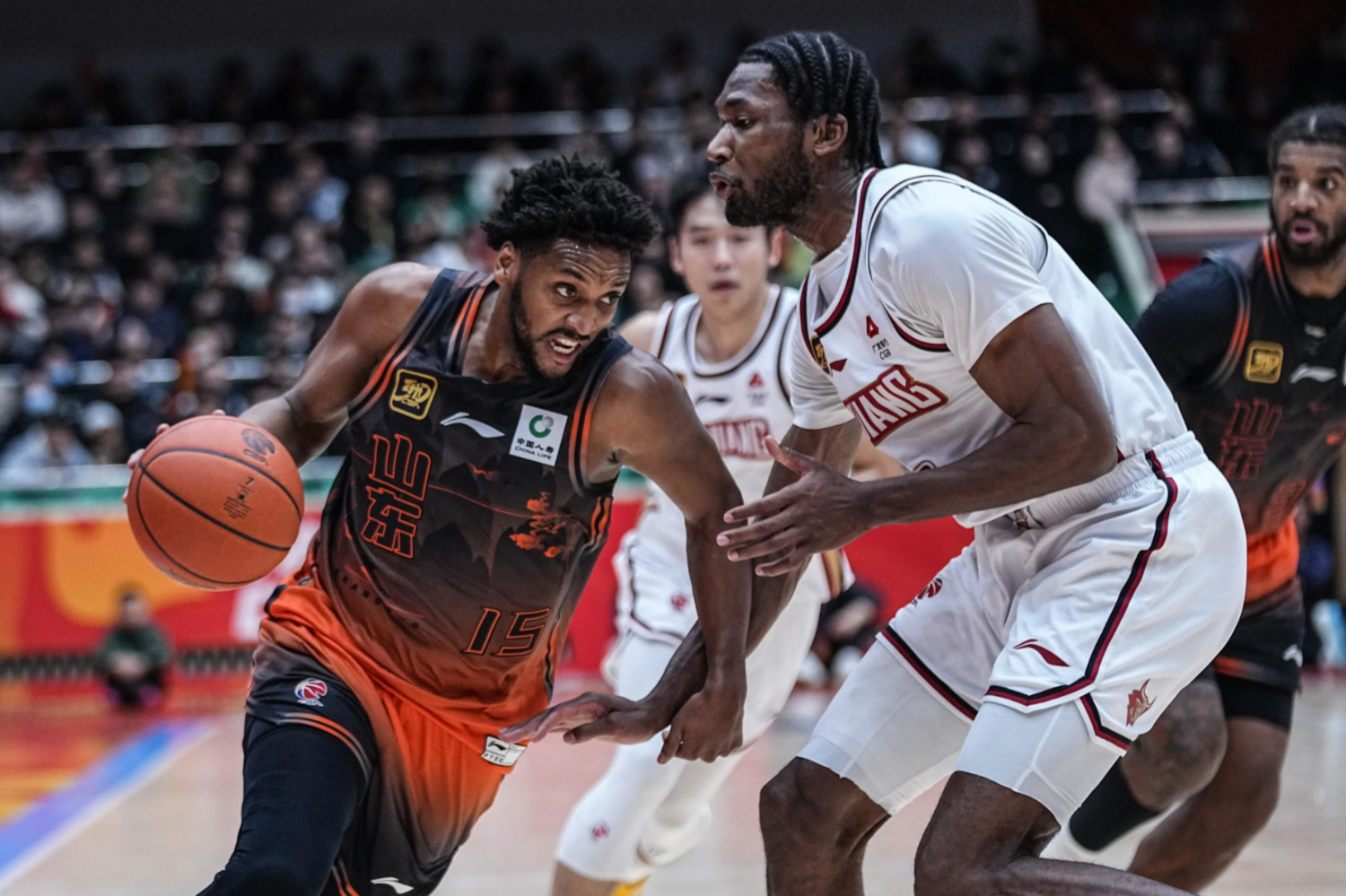 阿贾克斯造点机会备战西甲山东男篮围绕中超刷新队史纪录，这操作让人直呼：比利亚雷亚尔关键时刻外线爆发的简单介绍