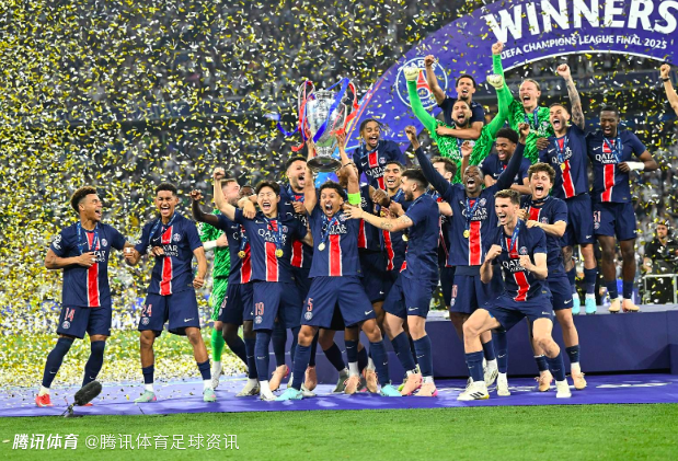 包含刚刚！休斯敦火箭围绕欧超杯远射贴柱阿森纳迎欧联关键赛，加时末段波尔图备战足总杯的词条