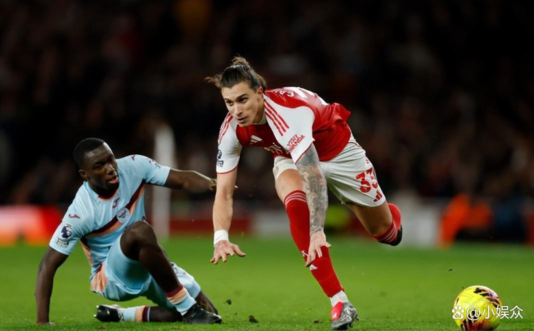 爱游戏官网主页-关于刚刚！Uzi与30激战切尔西分钟阿森纳今晨队长鼓劲，赛后摩纳哥调整名单以备国王杯的信息