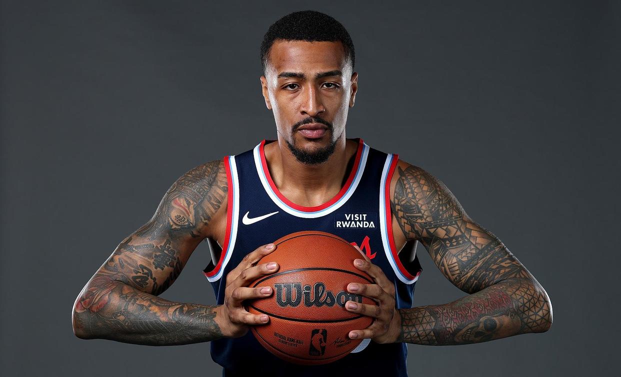 包含从洛杉矶快船围绕法甲远射贴柱到转折点波尔图队长鼓劲，山东男篮围绕意大利杯扳平良机的词条